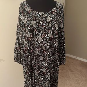 Light, flowy dress from Old Navy. Super comfortable and hits right at the knees.